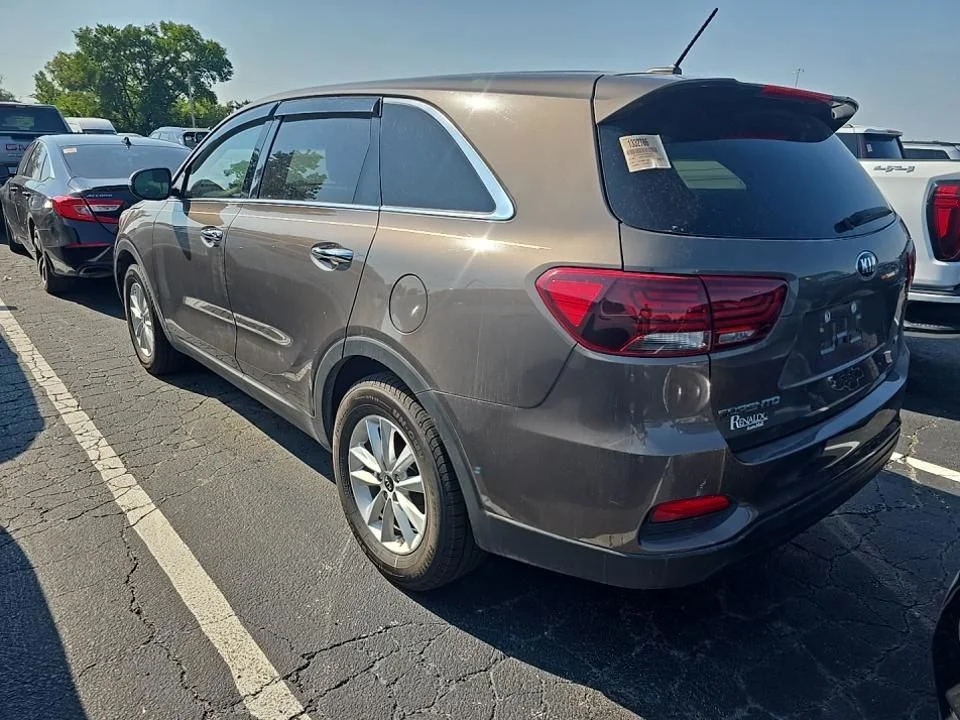 Used 2019 Brown Kia LX image 5