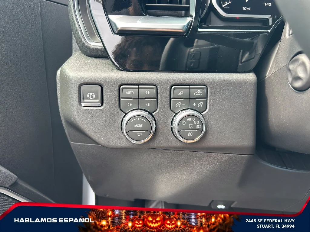 New 2026 Glacier White Tricoat GMC SLT image 24