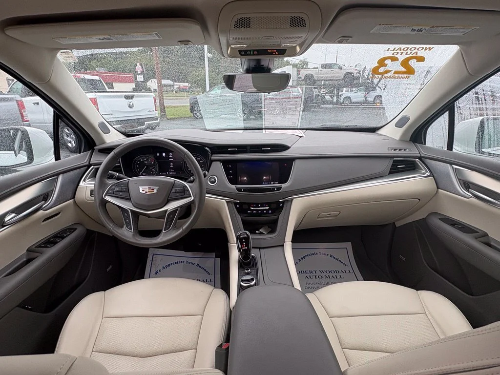 Used 2023 CRYSTAL WHITE TRICOAT Cadillac AWD Premium Luxury image 23