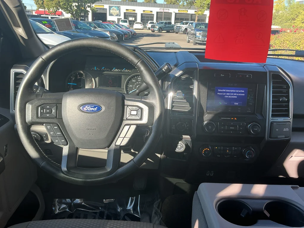 Used 2019 Oxford White Ford XLT image 12