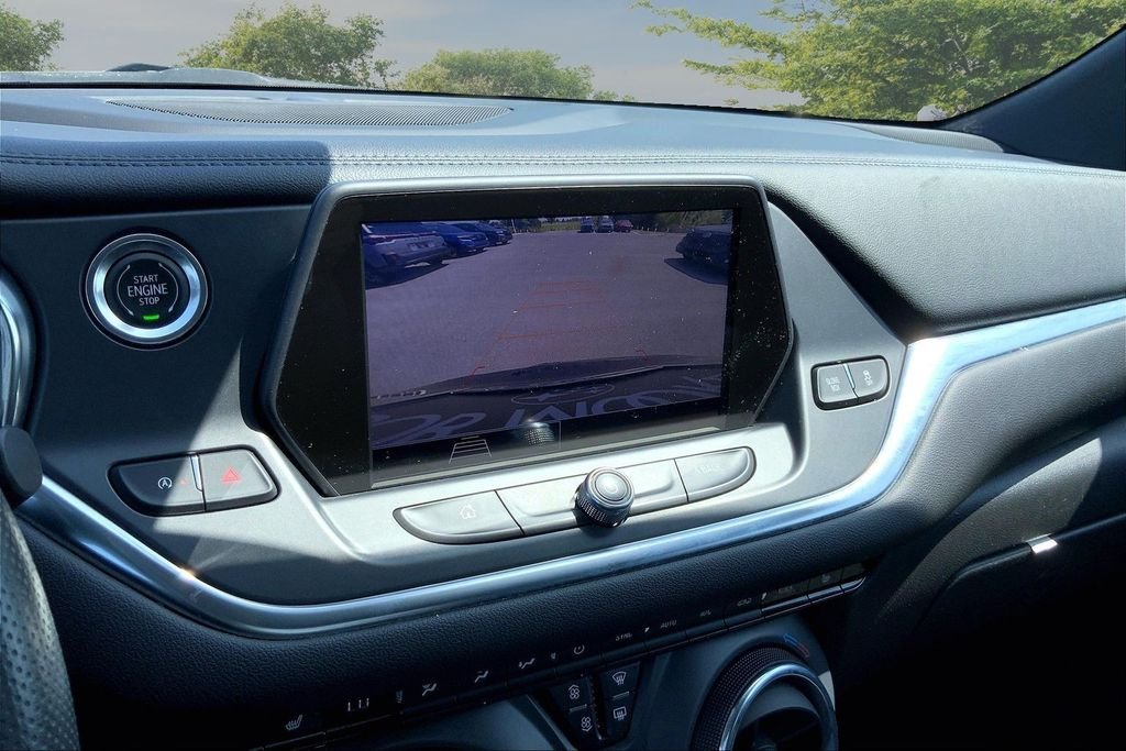Used 2021 Gray Chevrolet LT image 14