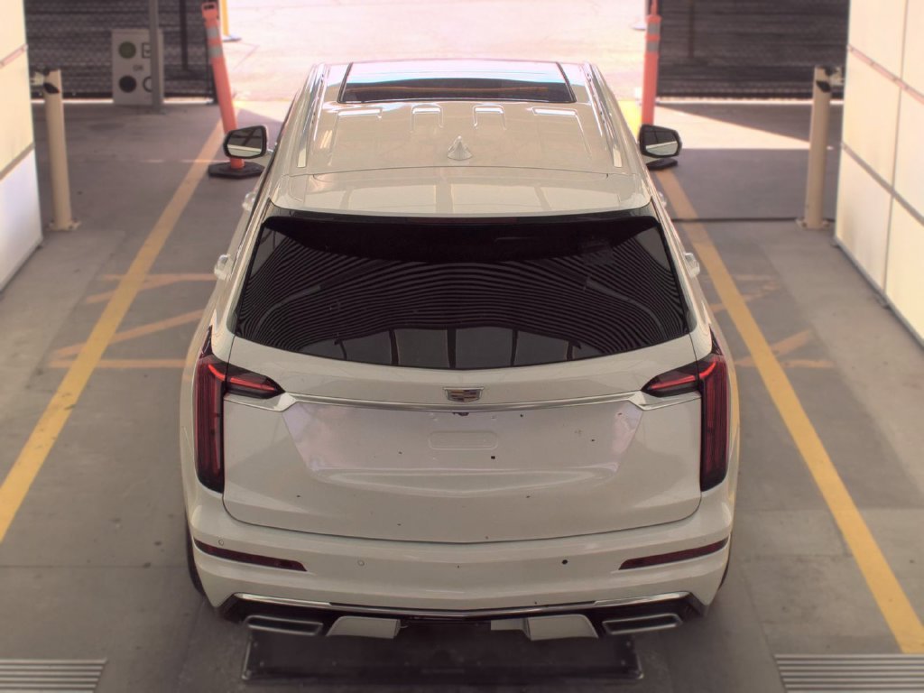 Used 2024 White Cadillac Luxury image 6