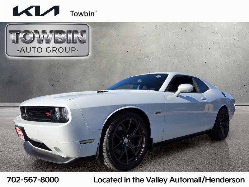 2014 Dodge Challenger R/T's photo