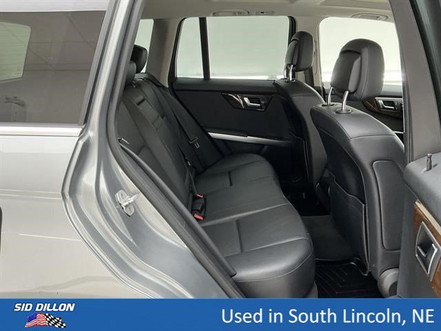Used 2015 Silver Mercedes-Benz GLK 350 image 23