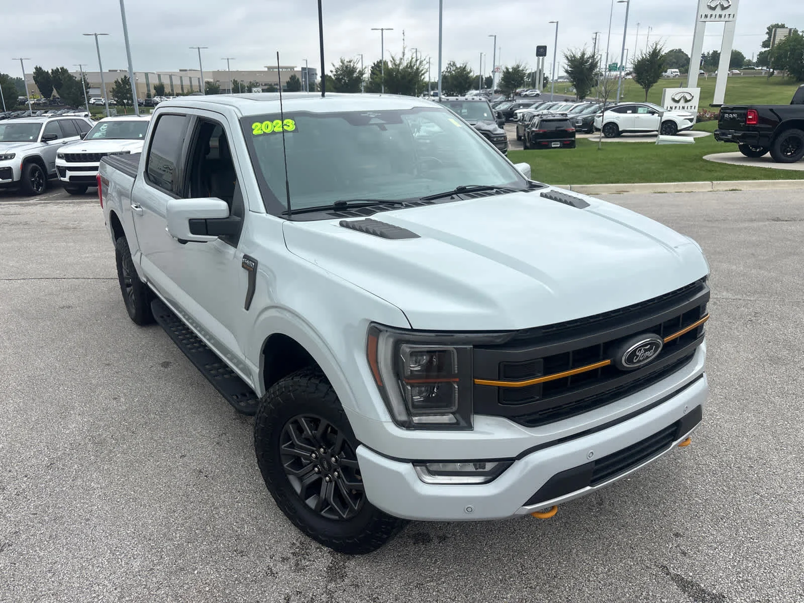 Used 2023 Avalanche Ford Tremor image 3