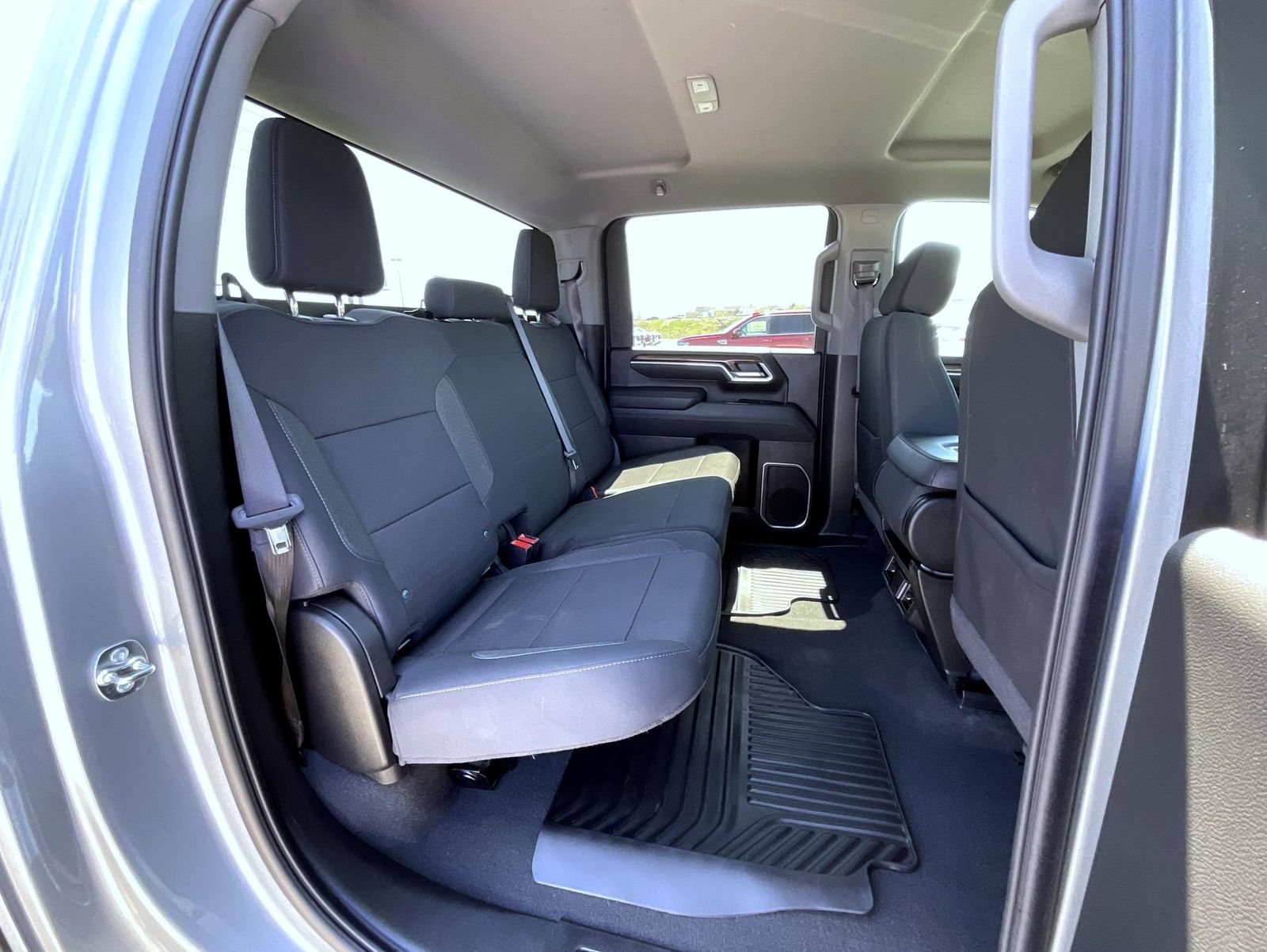 2025 Chevrolet Silverado 2500HD LT - Photo 21