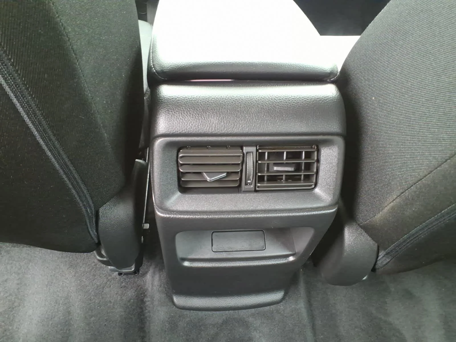 2024 Honda CR-V LX - Photo 13