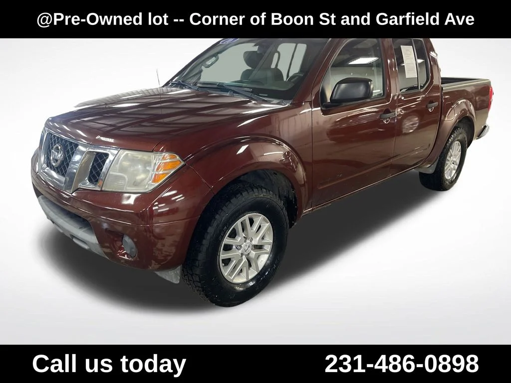 Used 2016 Brown Nissan SV image 1
