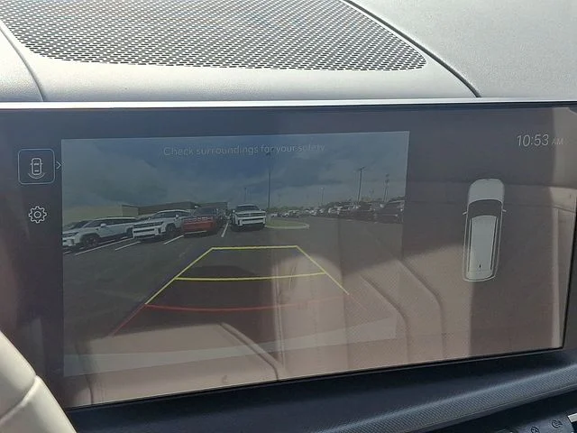 New 2027 White Hyundai SEL image 14