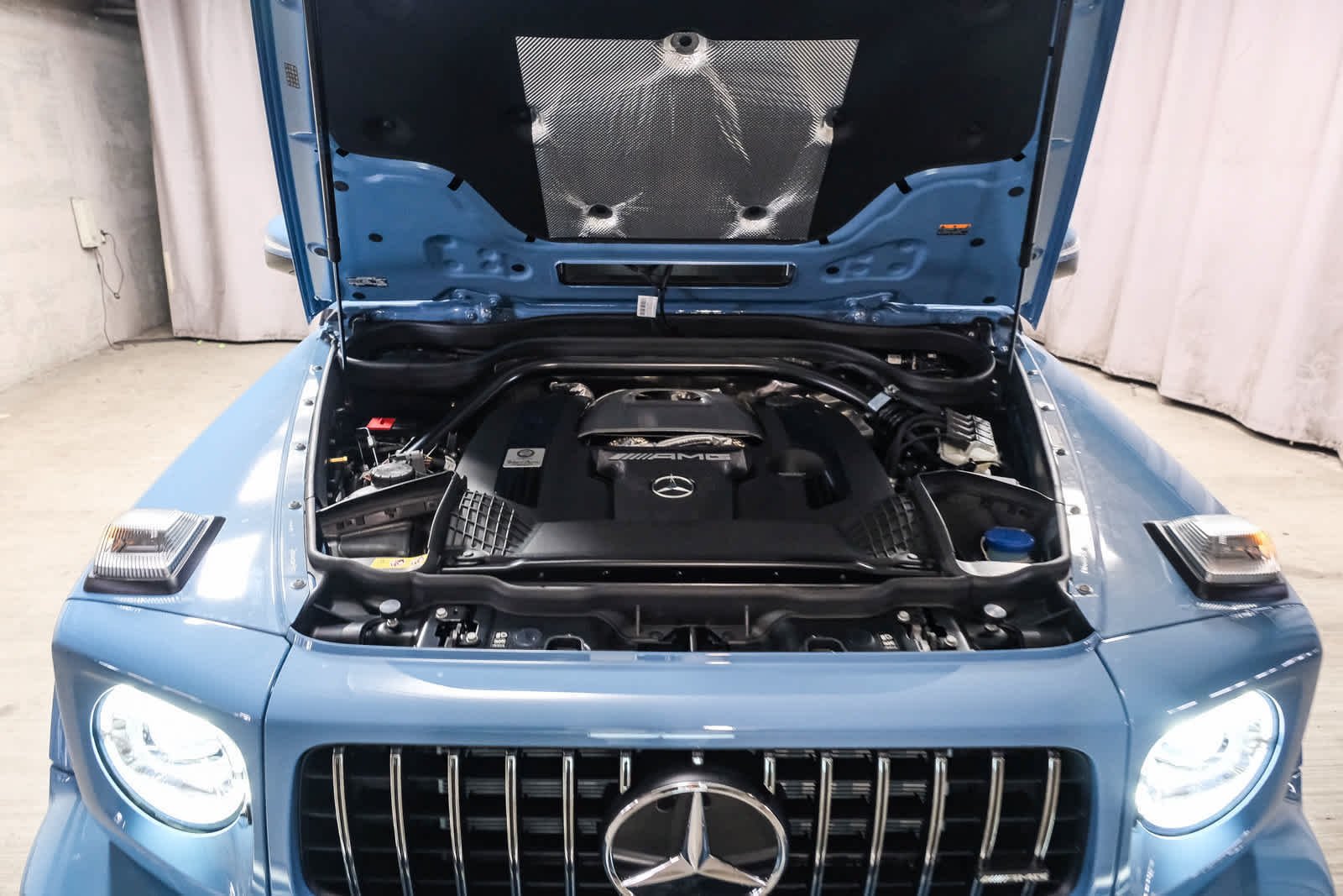 New 2027 MANUFAKTUR China Blue Mercedes-Benz AMG® G 63 SUV image 32