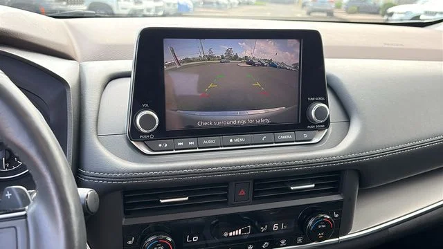 Certified Used 2023 Silver Nissan SV image 21