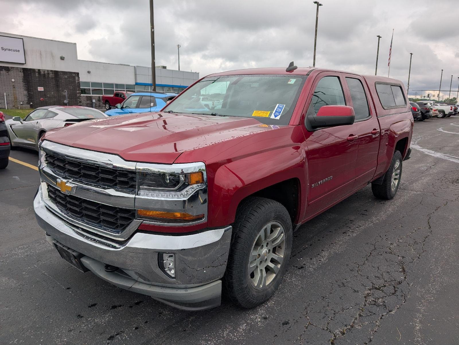 Used 2018 Cajun Red Tintcoat Chevrolet LT image 4