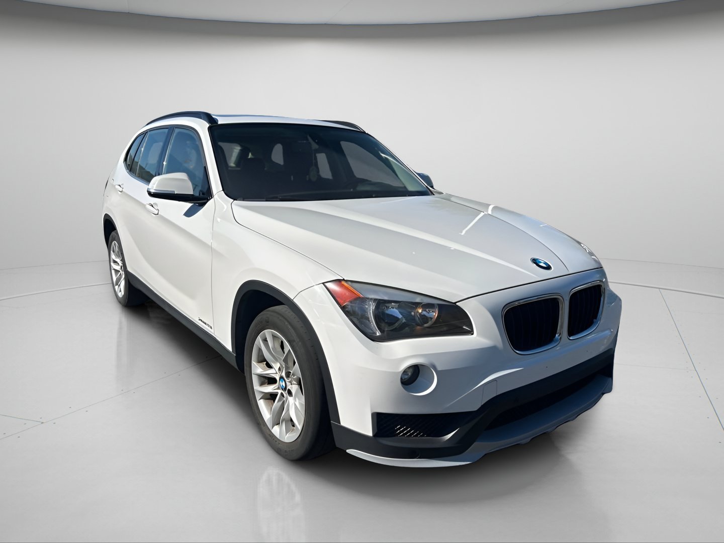 Used 2015 BMW X1 28i with VIN WBAVL1C58FVY39557 for sale in Bountiful, UT