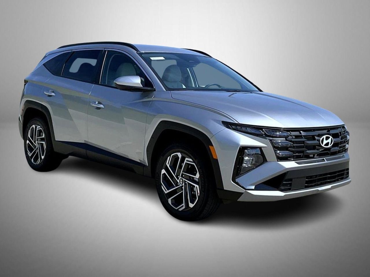 New 2026 Silver Hyundai SEL Plus image 3