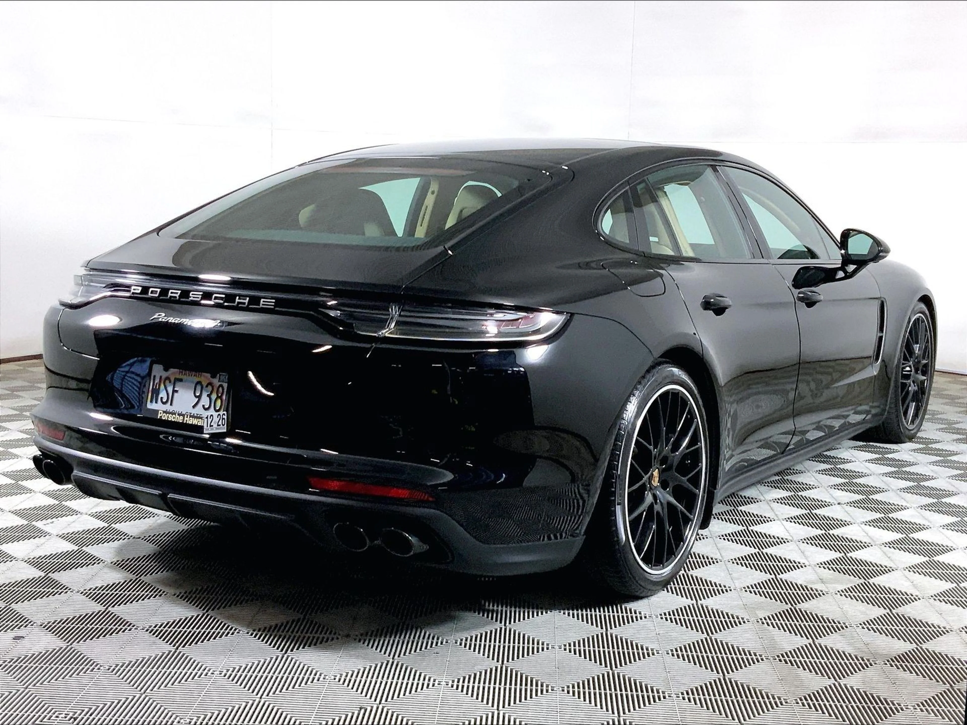 Used 2023 Black Porsche 4 Platinum Edition image 9