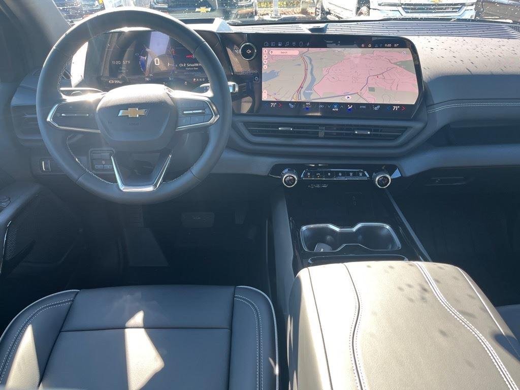 2026 Chevrolet Silverado EV LT - Photo 8
