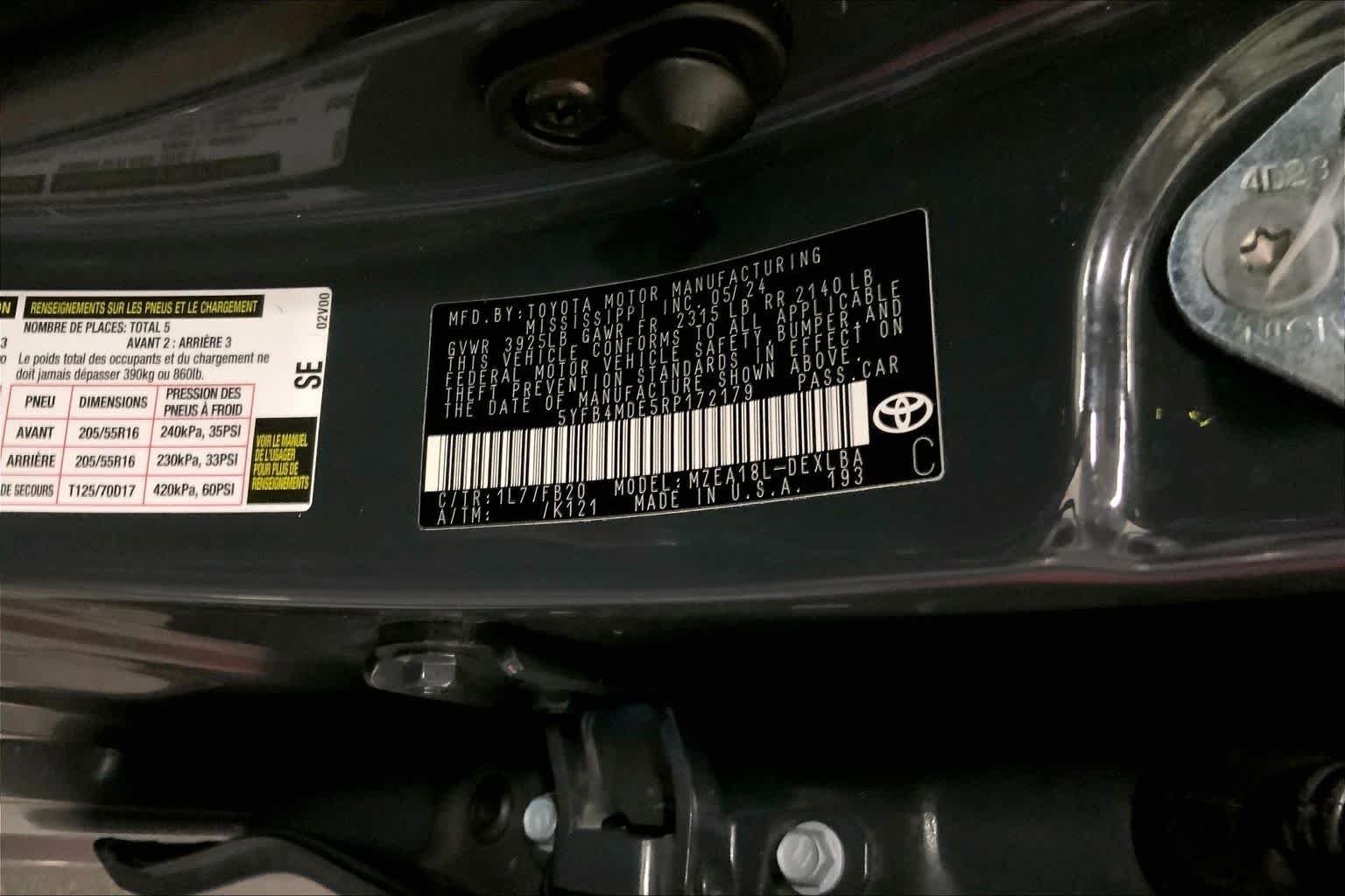 Used 2024 Underground Toyota LE image 37