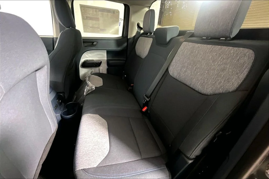New 2026 Carbonized Gray Metallic Ford XLT image 10