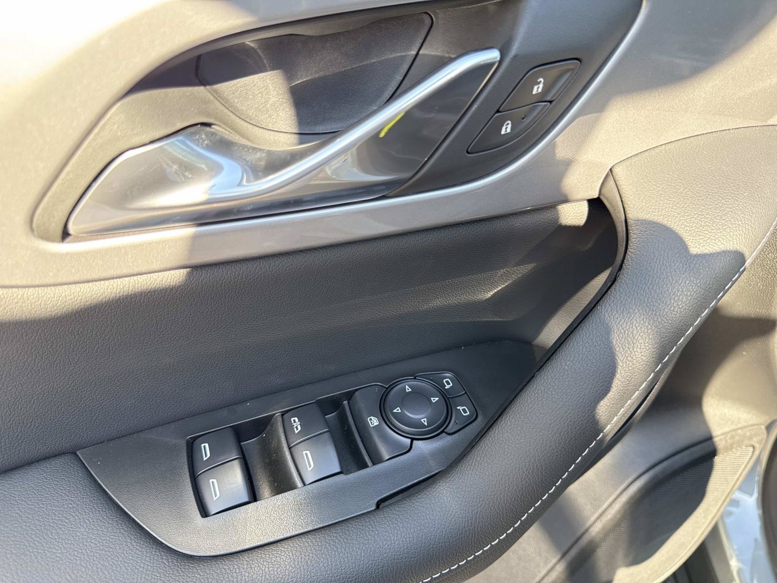 2026 Chevrolet Blazer 2LT - Photo 18