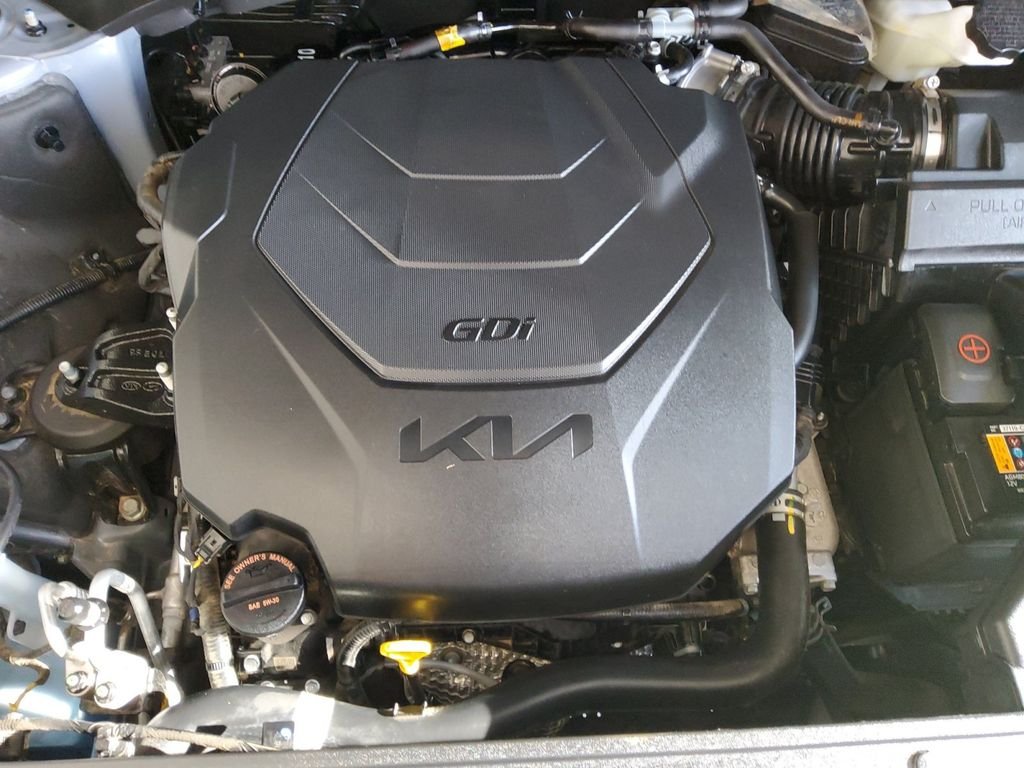 Certified Used 2024 Silver Kia S image 21