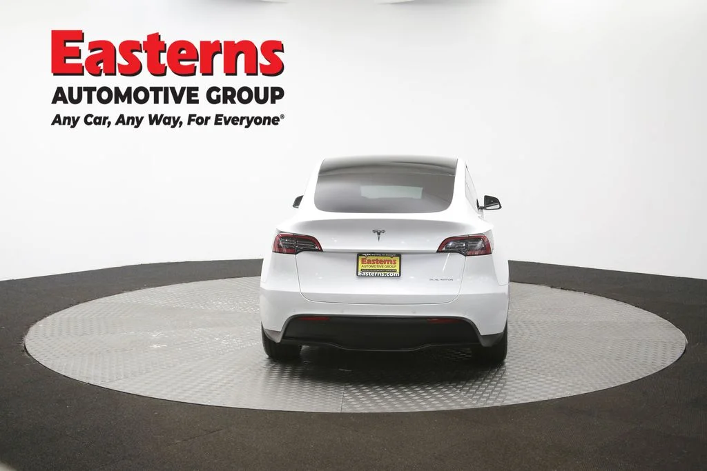 Used 2022 White Tesla Long Range image 30