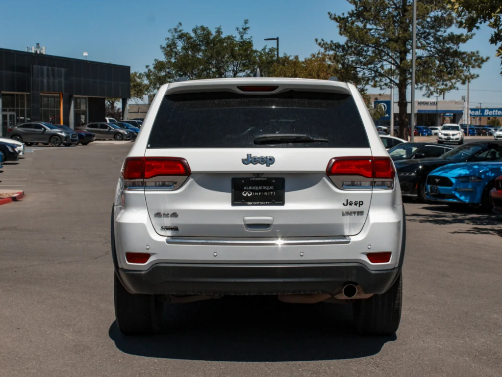 Used 2021 Bright White Clearcoat Jeep Limited image 5