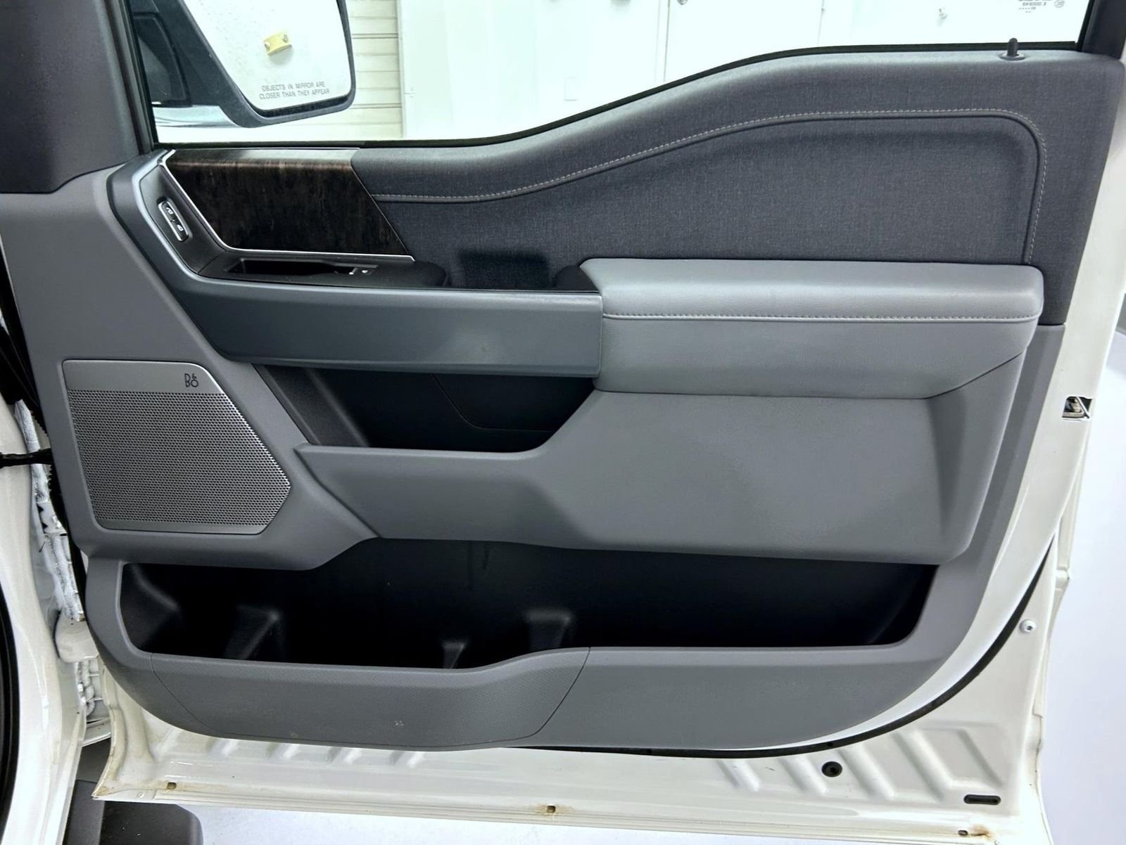 Used 2021 White Ford Lariat image 16