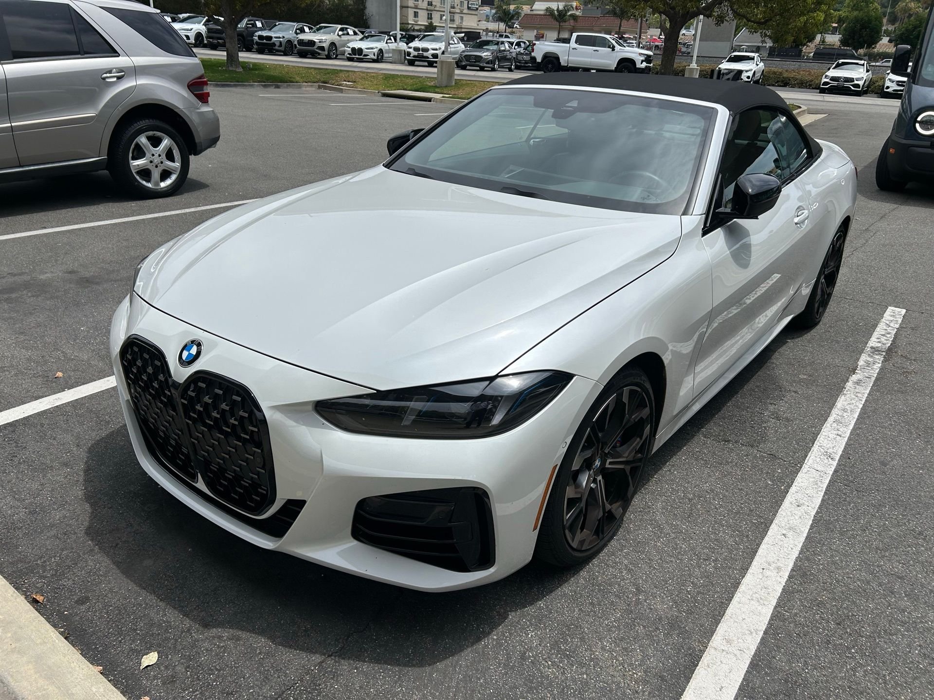 2025 BMW 4 Series 430i Convertible's photo