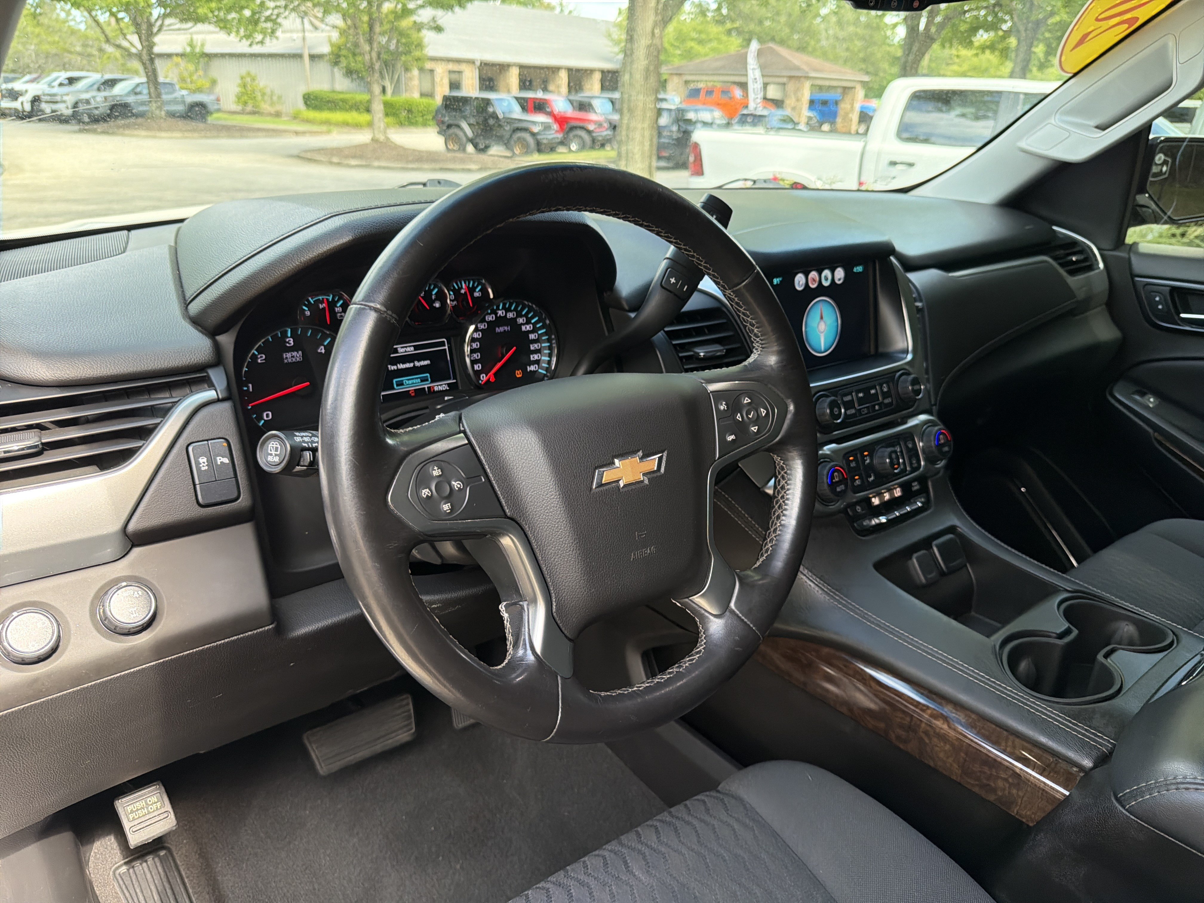 Used 2019 Summit White Chevrolet LS image 22