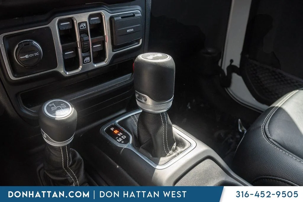 Used 2023 White Jeep Sahara 4xe image 11