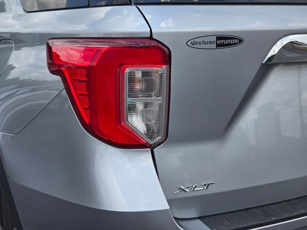 Used 2023 Silver Ford XLT image 7