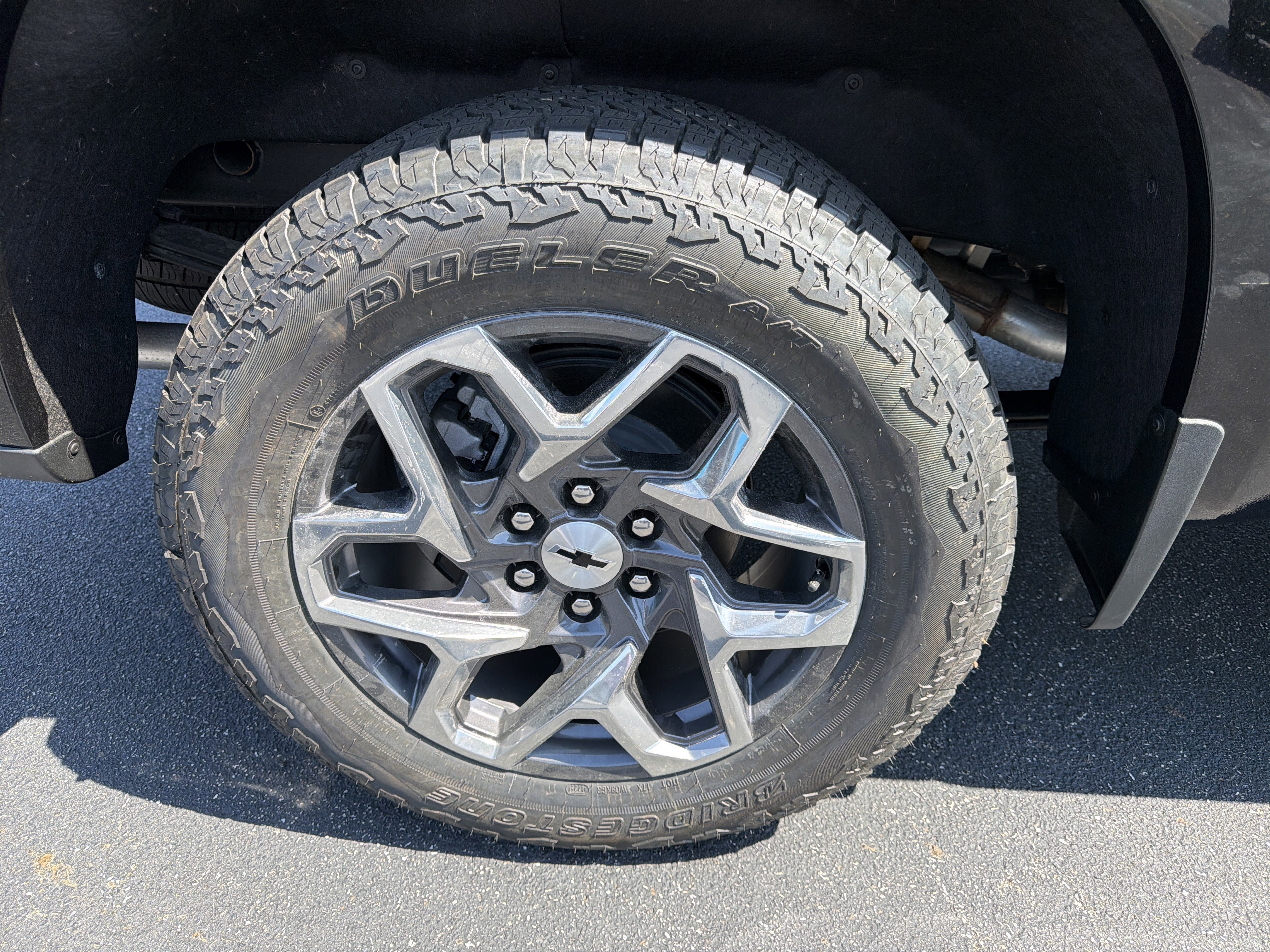 2025 Chevrolet Silverado 1500 RST - Photo 17