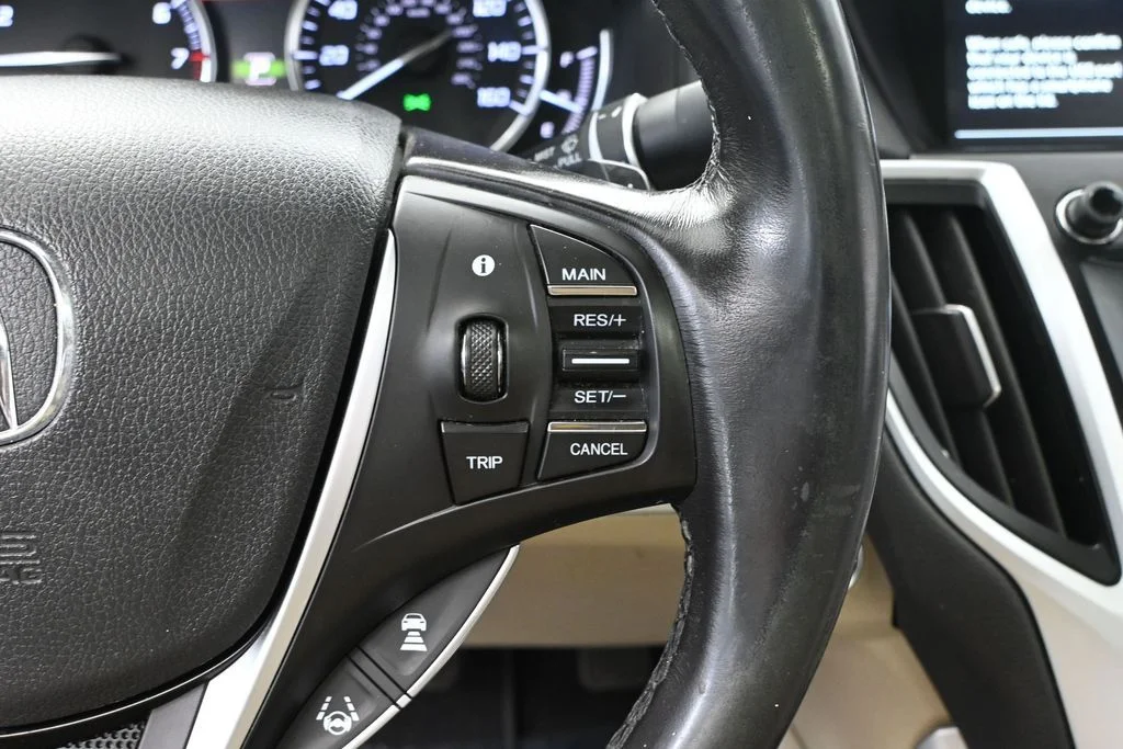 Used 2020 Black Acura 2.4L image 21