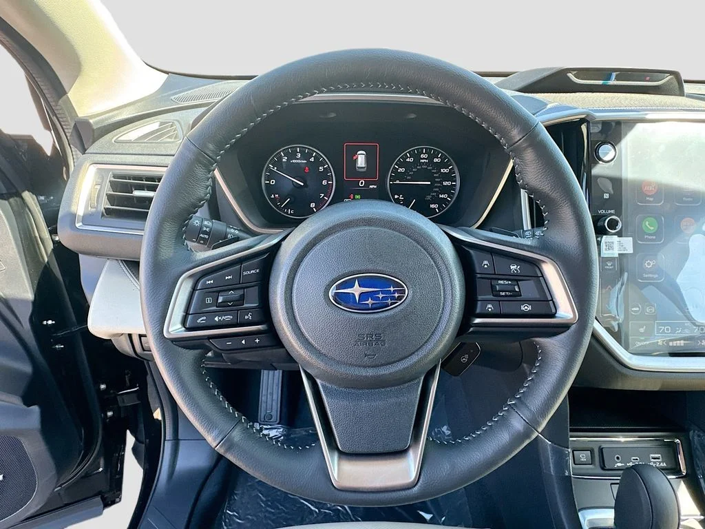 New 2026 CRYSTAL BLACK SILICA Subaru Limited 7-Passenger image 12