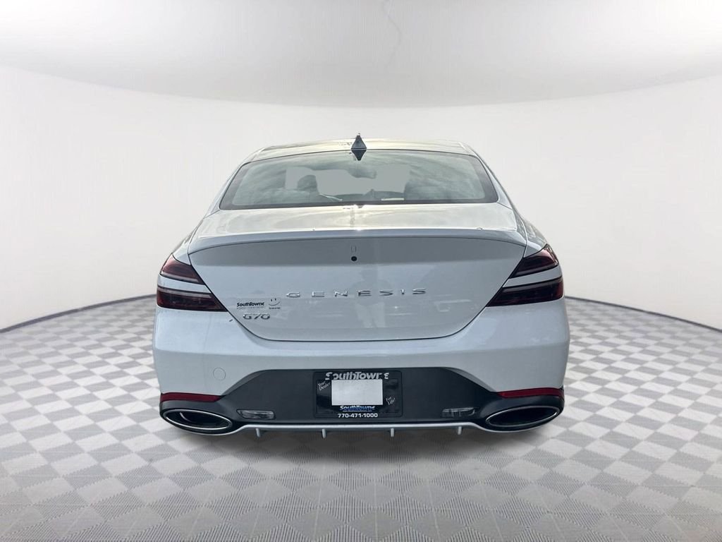 Used 2025 White Genesis 2.5T image 6