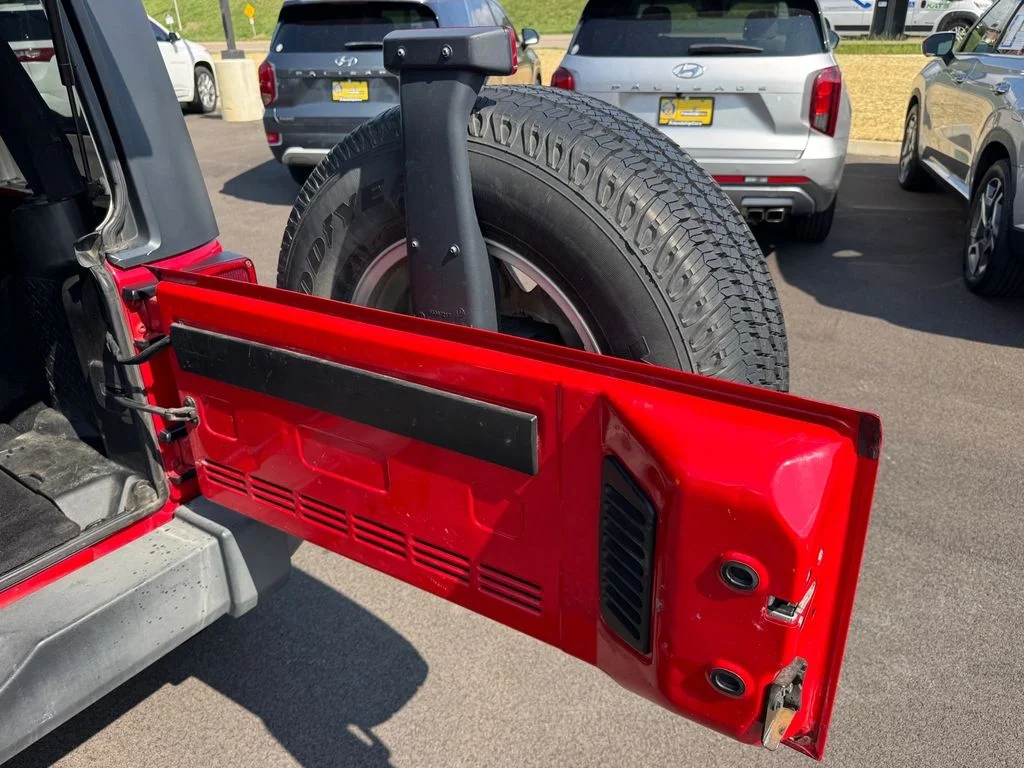 Used 2014 Red Jeep Unlimited Sport image 16