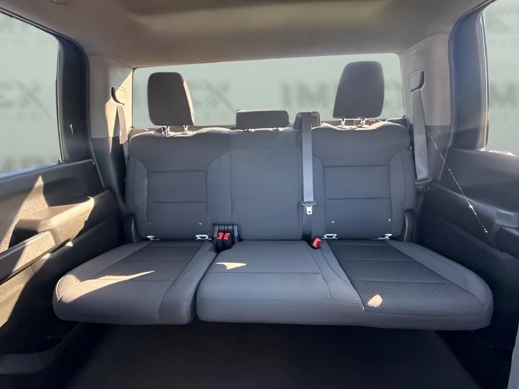 Used 2024 White Chevrolet Custom image 10