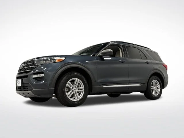 Used 2022 Blue Ford XLT image 4