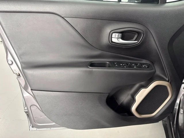 Used 2017 Gray Jeep Limited image 18