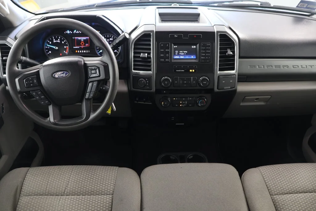 Used 2018 Stone Gray Metallic Ford XLT image 2