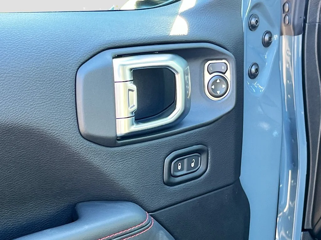 New 2026 Anvil Clearcoat Jeep Rubicon image 17