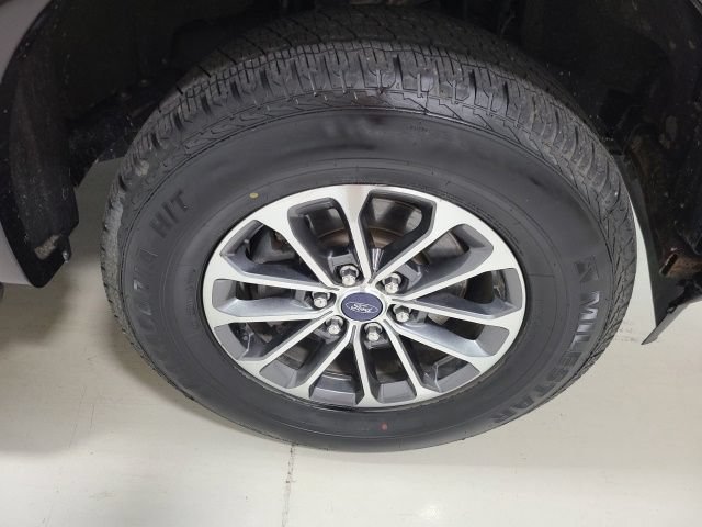 Used 2020 Magma Red Metallic Ford XLT image 11
