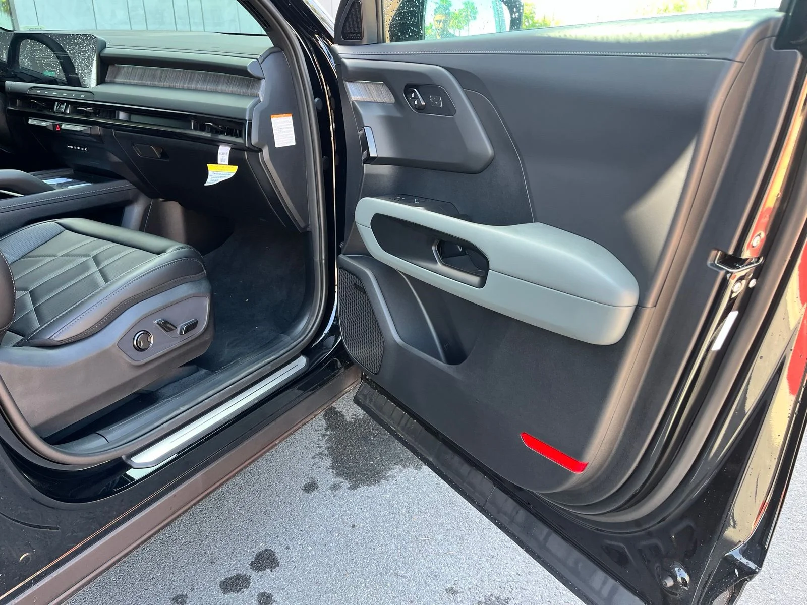 New 2027 Black Kia X-Line SX Prestige image 21