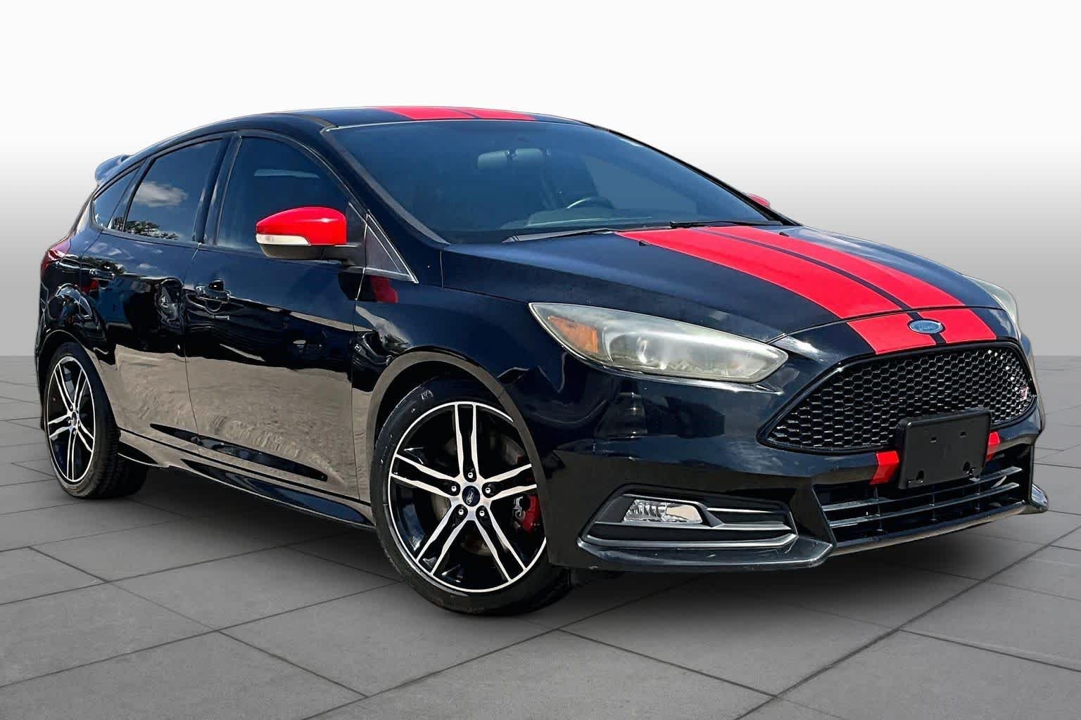 Pre-Owned 2016 Ford Focus ST ST