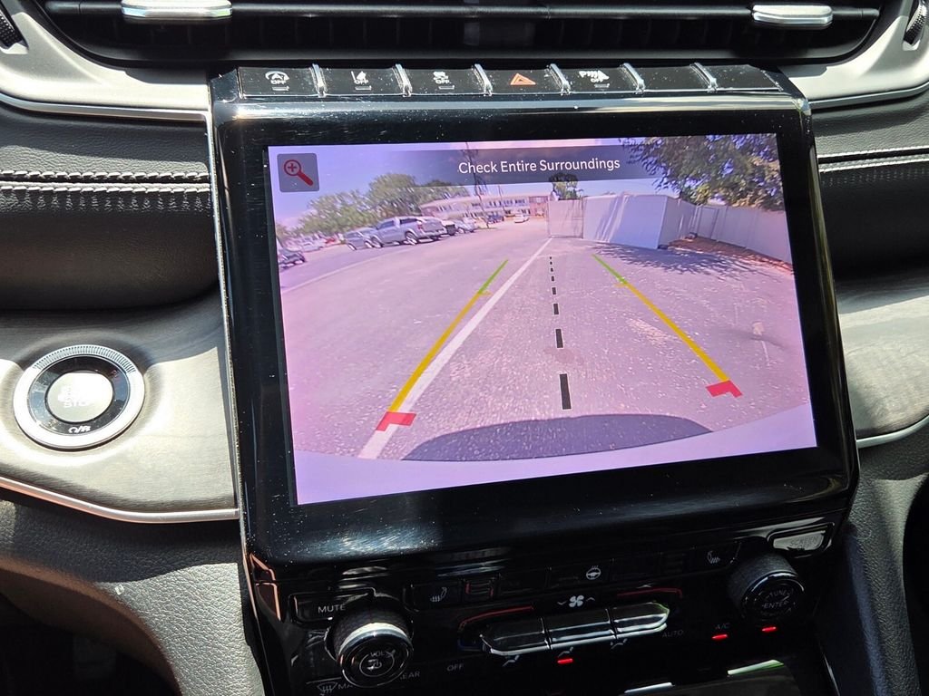 Used 2022 White Jeep Limited image 26