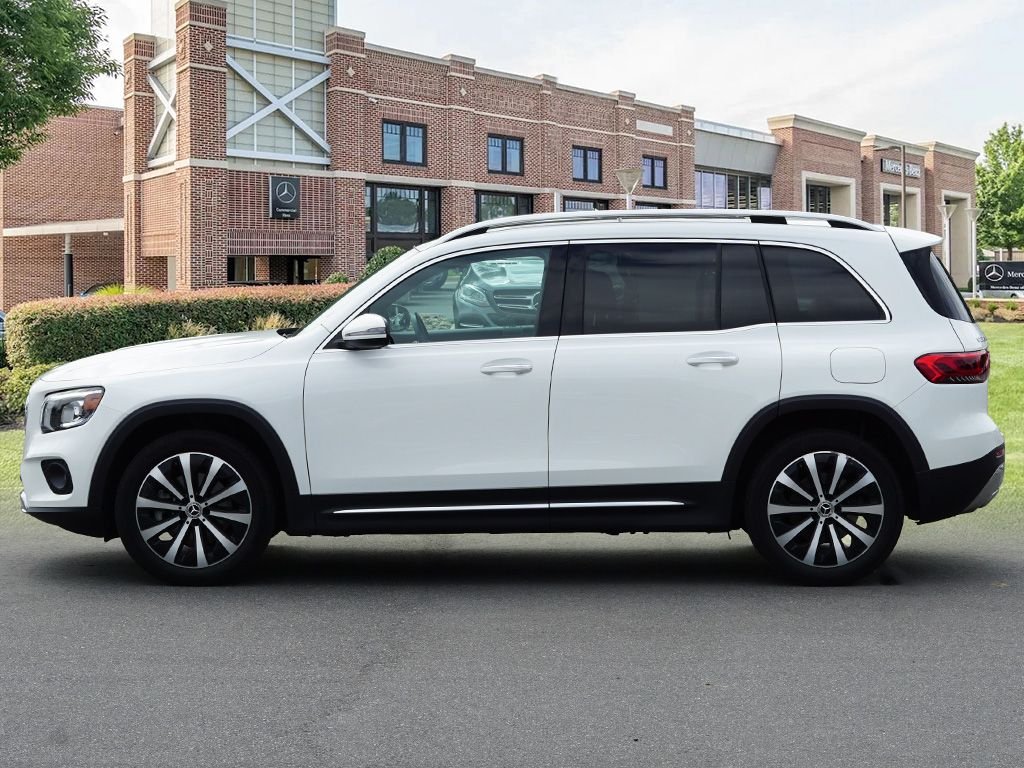 Certified Used 2023 Polar White Mercedes-Benz GLB 250 image 8