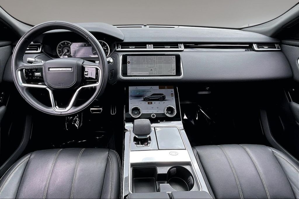 Used 2022 Carpathian Gray Premium Metallic Land Rover P250 R-Dynamic S image 7