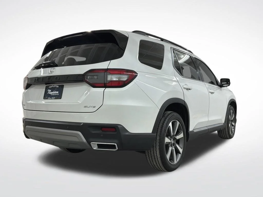2024 Honda Pilot Elite - Photo 39