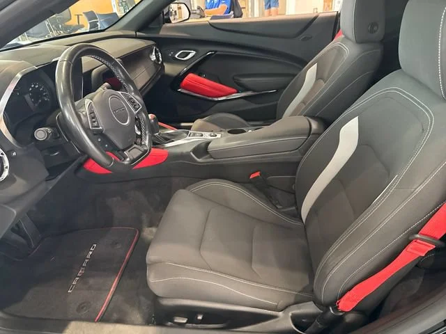 Used 2022 BLACK Chevrolet LT1 image 11