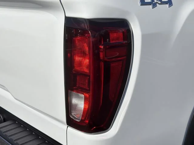 New 2026 Summit White GMC Pro image 9